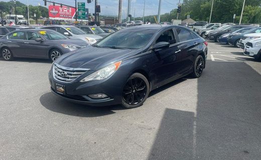 2011 Hyundai Sonata Middle Level