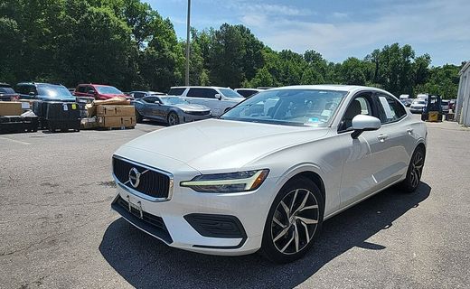2020 Volvo S60 Momentum