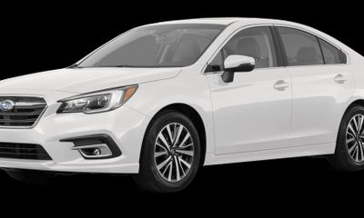 2018 Subaru Legacy Premium M R