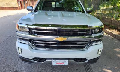 2018 Chevrolet Silverado High Country
