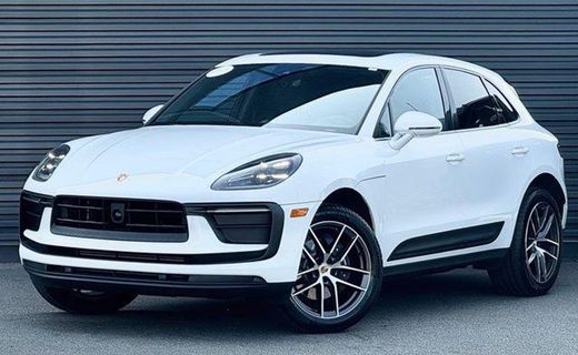 2026 Porsche Macan