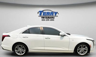 2024 Cadillac CT4 Luxury