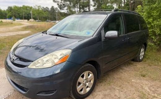 2008 Toyota Sienna XLE