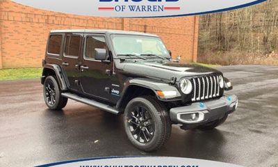 2023 Jeep Wrangler Sahara 4XE