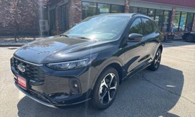 2023 Ford Escape Platinum
