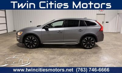 2017 Volvo V60CC Premier