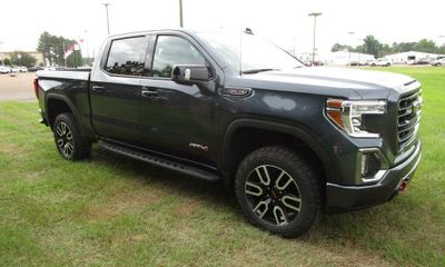 2022 GMC Sierra Limited AT4