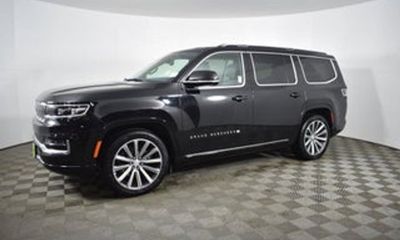 2022 Jeep Grand Wagoneer Series II
