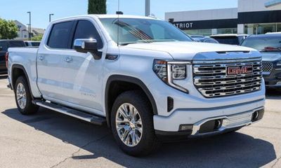 2026 GMC Sierra Denali