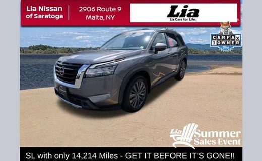 2024 Nissan Pathfinder SL
