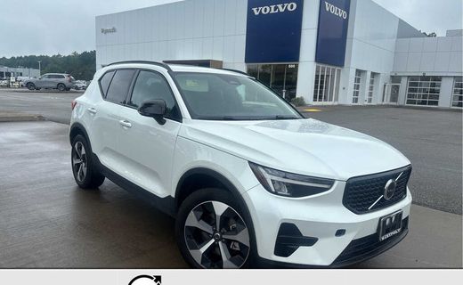 2024 Volvo XC40