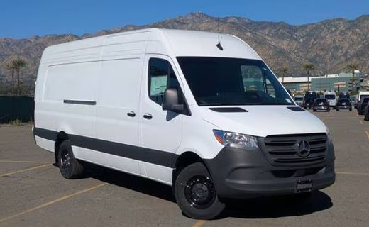 2025 Mercedes-Benz Sprinter 907