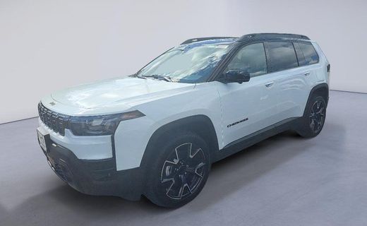 2026 Jeep Cherokee Overland