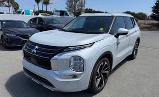 2024 Mitsubishi Outlander