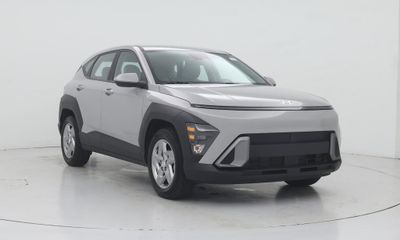 2024 Hyundai Kona SE