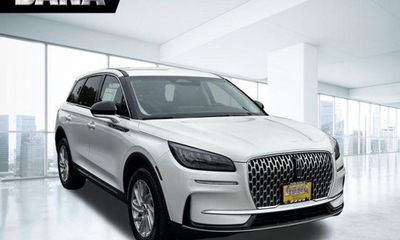 2024 Lincoln Corsair Standard