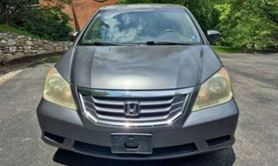 2010 Honda Odyssey EX With Leather