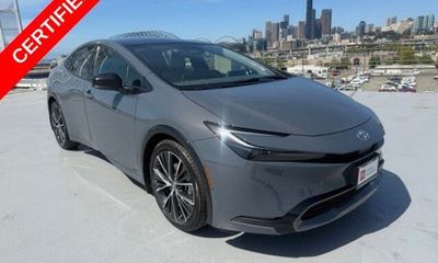 2024 Toyota Prius XLE