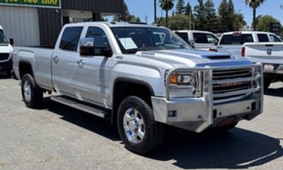 2017 GMC Sierra SLT