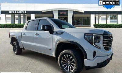 2022 GMC Sierra AT4