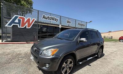 2011 Toyota RAV4 Sport