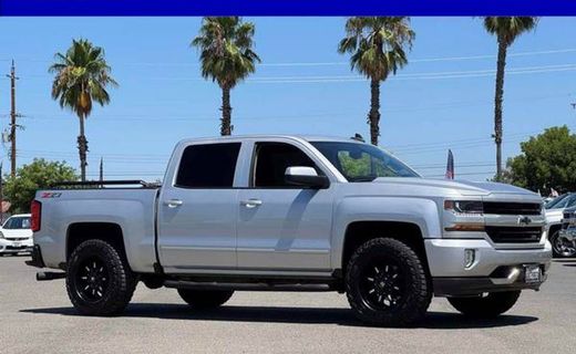 2018 Chevrolet Silverado LT