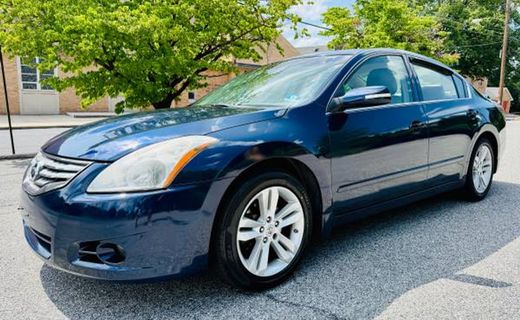 2010 Nissan Altima SR