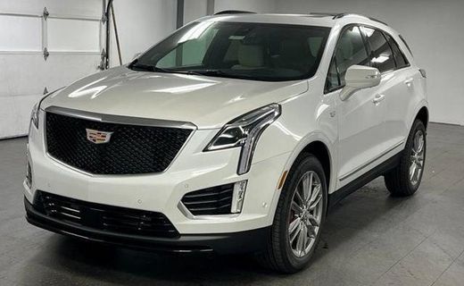 2026 Cadillac XT5 Sport