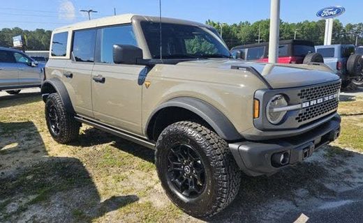 2026 Ford Bronco Badlands
