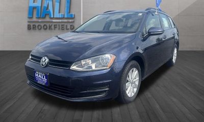 2015 Volkswagen Golf Sportwagen 1 8T TDI
