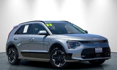 2023 Kia Niro Wave