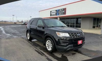 2017 Ford Explorer Base