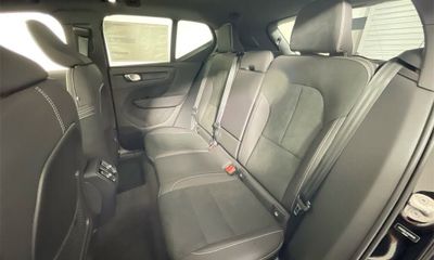 2023 Volvo XC40 Plus Dark