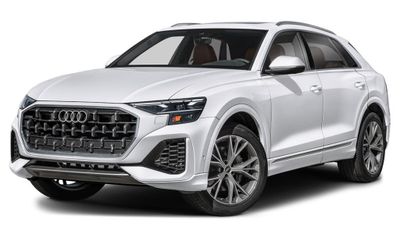 2027 Audi Q8 Premium Plus