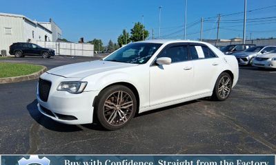 2015 Chrysler 300 Limited