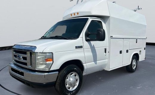 2018 Ford E-Series Chassis E 350 Super