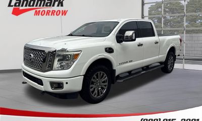 2017 Nissan Titan
