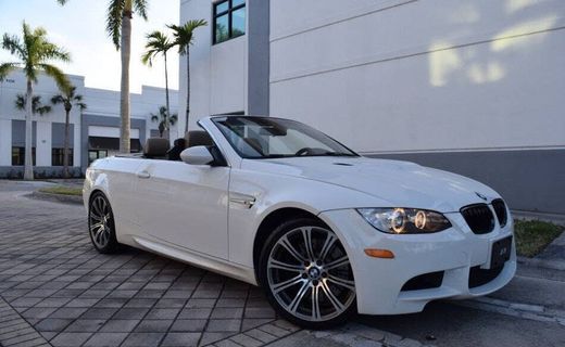 2011 BMW M3