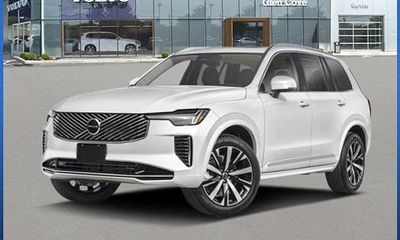 2026 Volvo XC90 Ultra Bright