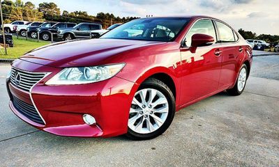 2013 Lexus ES 300H