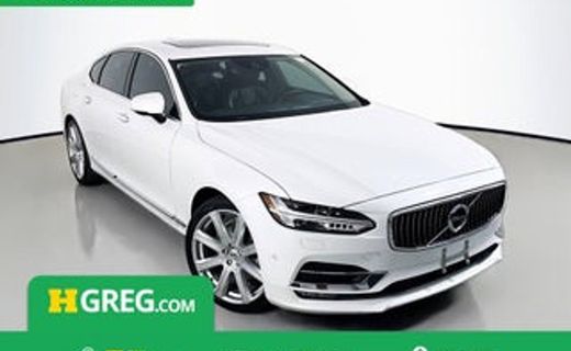 2018 Volvo S90 Momentum