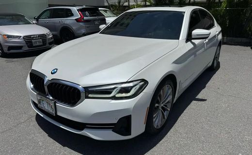 2021 BMW 530I