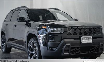 2026 Jeep Cherokee Overland