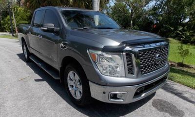 2017 Nissan Titan SV