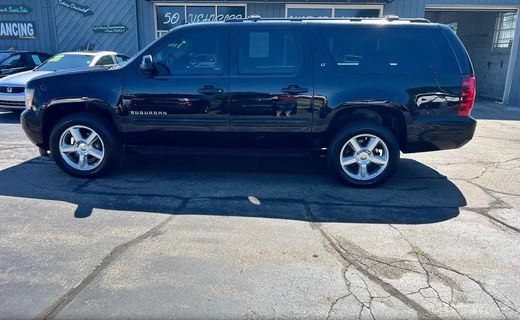 2014 Chevrolet Suburban LT