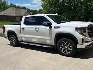 2023 GMC Sierra SLT