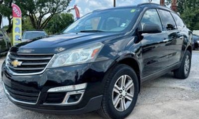 2017 Chevrolet Traverse 2LT
