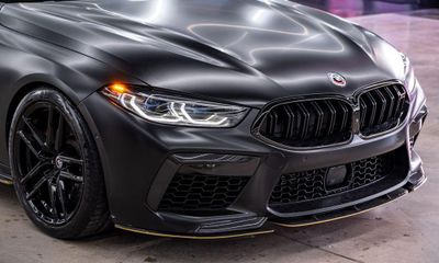 2023 BMW M8 Competition