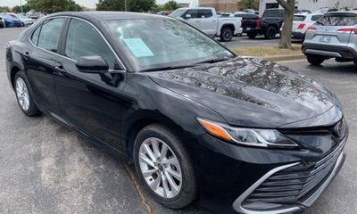 2021 Toyota Camry LE