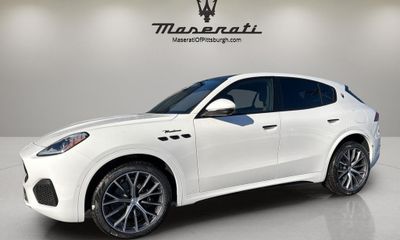 2026 Maserati Grecale Modena S TBC